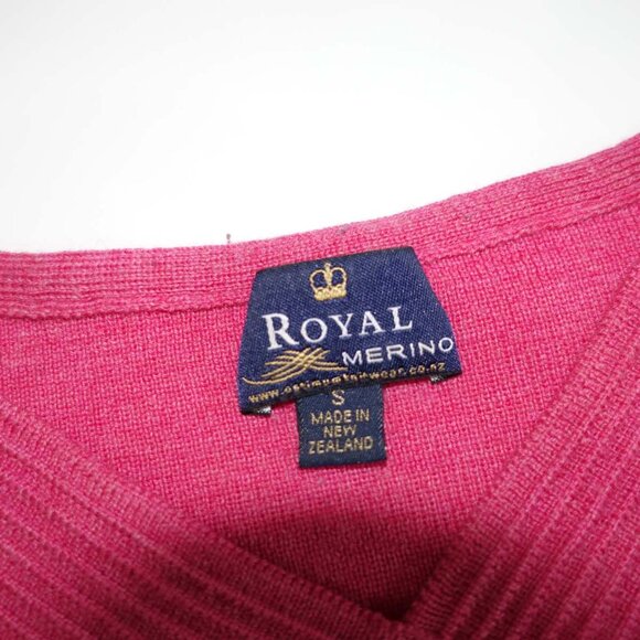 Royal Merino Women's V-Neck Sweater Small Pink Wool Pullover New Zealand S - Picture 4 of 6